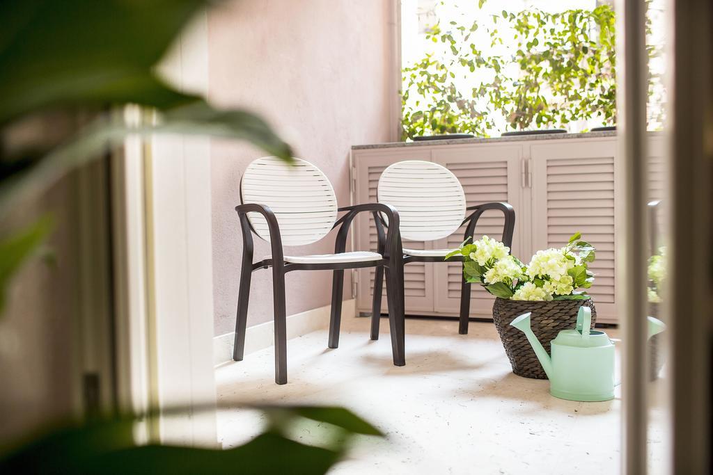 Petra Apartments * Roma